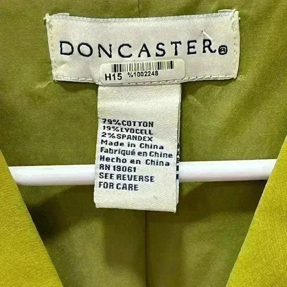 Doncaster Full Zip Front Sleeveless Dress - Picture 2 of 7